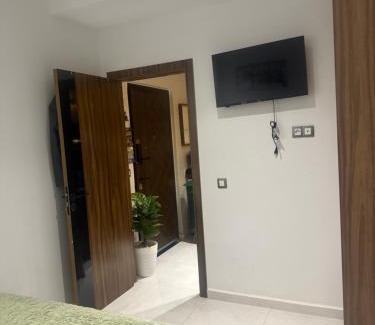 Mehdya Apartment | Beautiful apartment footsteps from the beach