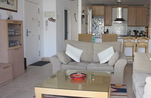 Mojacar Apartment | Beautiful apartment with WIFI, parking, golf course views,100m from the beach