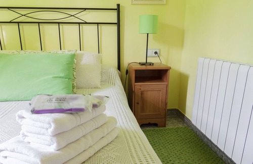 Pontons Apartment | beautiful apartment with jacuzzi for 6 people in the heart of Penedés