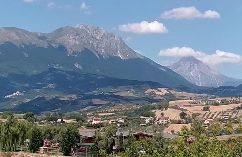 Penne Apartment | Beautiful Apartment with View in Penne 103 m²