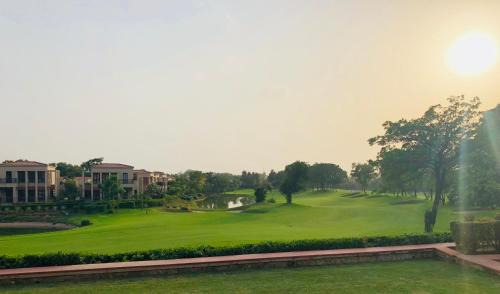 Bissar Akbarpur Apartment | Beautiful Apartments at Tarudhan Valley Golf Resort, Manesar