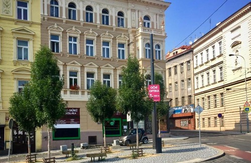Vrsovice Apartment | Beautiful Apartments in Prague