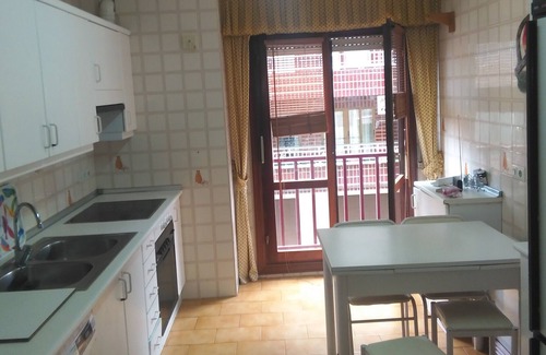 Mundaka Apartment | Beautiful apt comfortable downtown family Mundaka Urdaibai