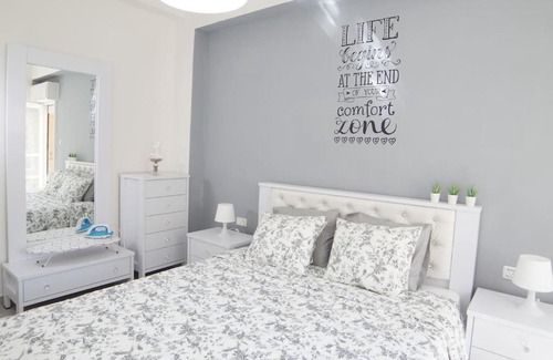 Rehavia Apartment | Beautiful Apt. In Prime Location-Rehavia / Netflix