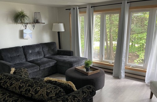 Bobcaygeon Apartment | Beautiful Atmosphere on Sturgeon Lake
