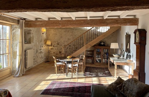 Benque House | Beautiful Barn in Stunning Quiet Countryside with use of 13 Meter Pool.
