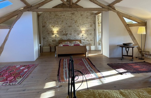 Benque House | Beautiful Barn in Stunning Quiet Countryside with use of 13 Meter Pool.
