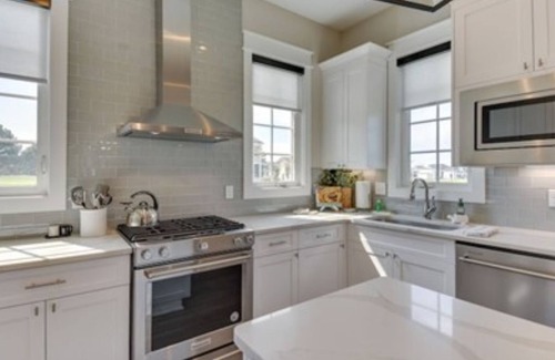 Cape Charles House | Beautiful Bay Creek home in Bayside Community, 3 minute walk to the beach!