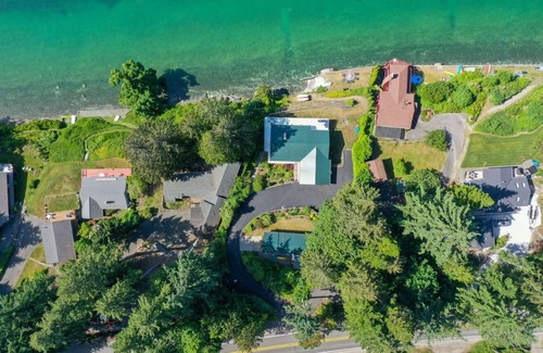 Seabeck House | Beautiful Beach House and additional beach cabin with Olympic Mountain view