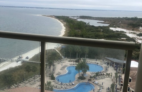Pensacola Beach Condo | Beautiful Beach Condo at Fabulous Portofino Resort on Pensacola Beach