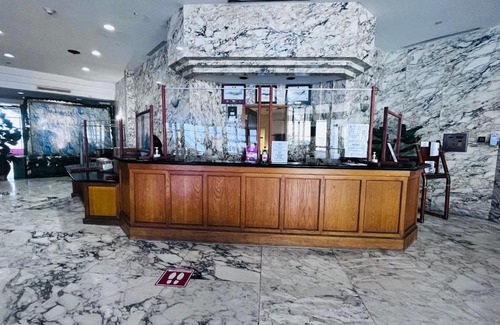 Tamuning Apartment | Beautiful beachfront ocean view unit
