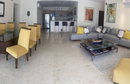 La Cruz de Huanacaxtle House | Beautiful Beachfront Townhouse Bucerias Puerto Vallarta Punta Esmeralda- 3 Br