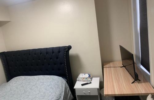 Downtown Baltimore House | Beautiful bedroom next Camden yard and M&T stadium