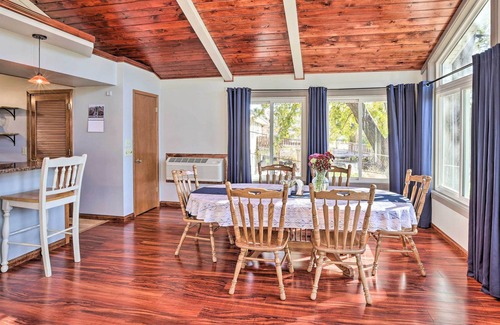 Omaha House | Beautiful Bellevue Home w/ Deck + Gas Grill!