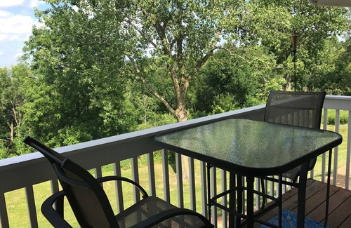 Wabasha Condo | Beautiful bluff top condo overlooking Coffee Mill Ski and Mississippi river.