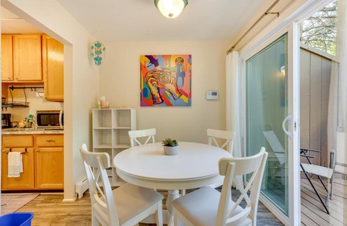 Lower Arapahoe House | Beautiful Boulder Townhome Walk to CU and Pearl St!
