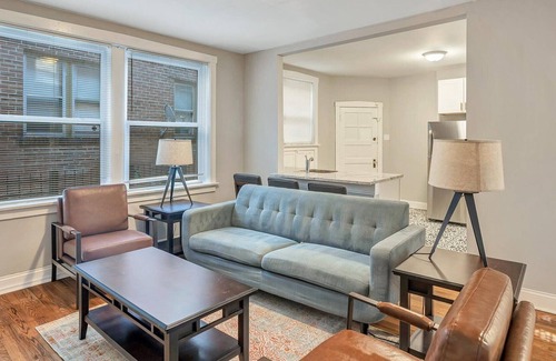Tower Grove South House | Beautiful, Brand New Tower Grove Unit! 1n