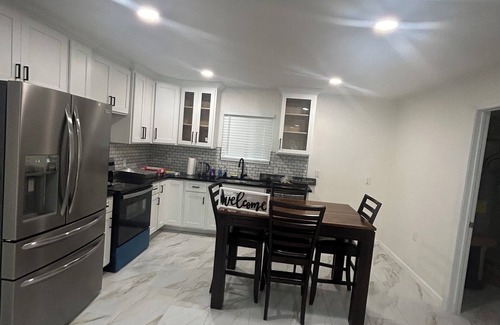 San Antonio House | Beautiful brand new home on a 3-acre land. Updated amenity’s …