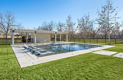 Clodine House | Beautiful Brazos Barndominium