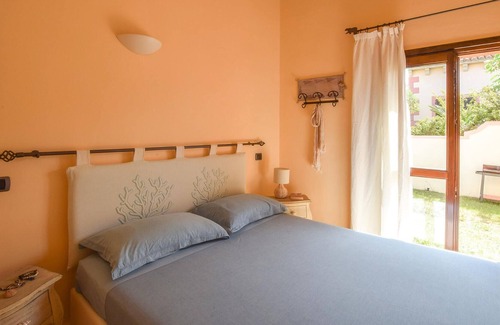 Capo d'Orso House | Beautiful, bright vacation home on Capo d'Orso, 500 m from the sandy beach.