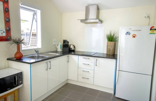 East Tamaki Apartment | Beautiful & Bright Studio APT