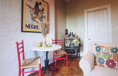 Prospect Heights Apartment | Beautiful Brooklyn Oasis! Walk to restaurants, grocery, shopping, train. WiFi