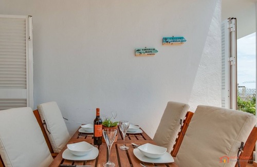 Puerto de la Duquesa Apartment | Beautiful Buganvillas Apartment