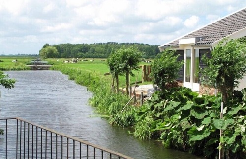 's-Molenaarsbuurt Cottage | Beautiful, country style cottage near the windmill, polder and windmill view