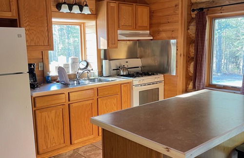 Franklin County Cabin | Beautiful Cabin, 20 minutes to Sugarloaf, on ITS trail…the perfect getaway.