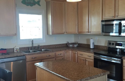 Hackberry Condo | Beautiful Calcasieu Fish Camp Right on the Water