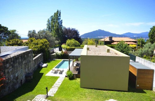 Caminha Villa | Beautiful Caminha Villa | 2 Bedrooms | Villa Sandover | Private Pool & BBQ |.
