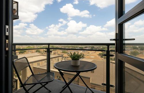 Hackney Apartment | Beautiful Canal-Side Apartment in Islington