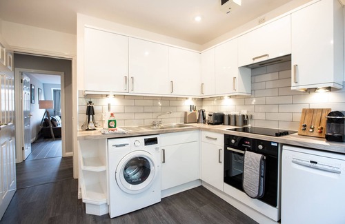 Oxford City Centre Apartment | Beautiful central apartment with parking