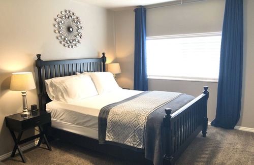 Clearfield House | Beautiful centrally located townhome!! 5 minutes to HAFB and Freeport Center!!