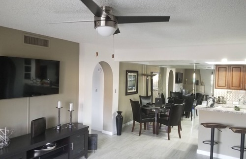 North Mountain Condo | 🏝 Beautiful & Clean in North Tapatio. No cleaning fees.