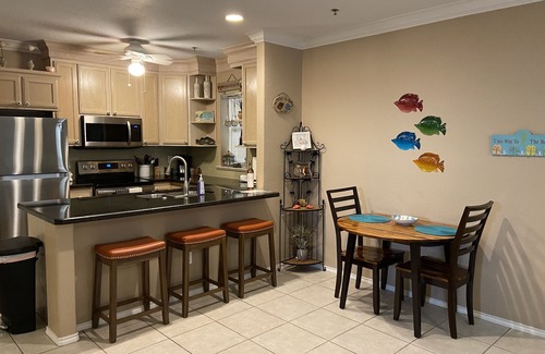 South Padre Island House | Beautiful Condo Just Steps From the Beach