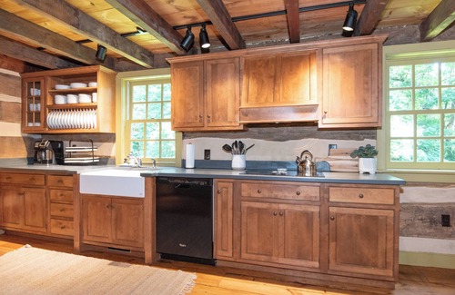 Nottingham House | Beautiful Colonial Style Home in Nottingham PA