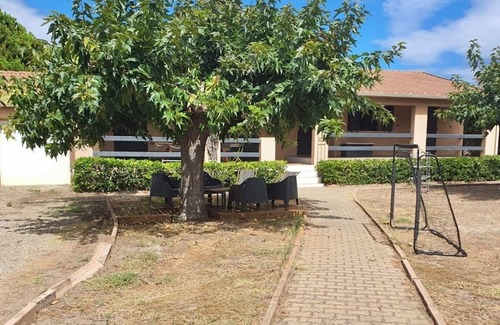 Pineto Villa | Beautiful, comfortable villa with garden 50 m from the beach
