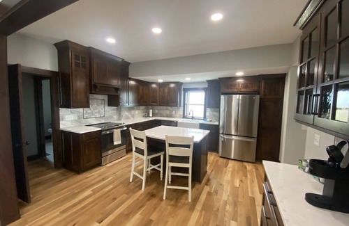 Pemberton Other | Beautiful completely renovated farmhouse with all the modern amenities!