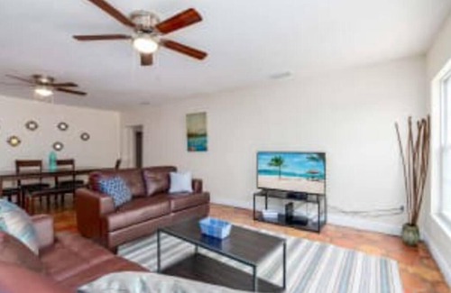 Bearss Plaza House | Beautiful Completed Remodeled Home Near Downtown