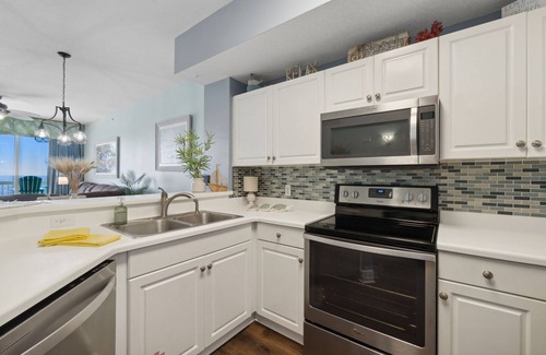 West Panama City Beach Resort | BEAUTIFUL CONDO ON THE BEACH, UNIT 1708