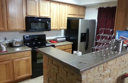 North Mountain Condo | Beautiful Condo in Northeast Phoenix 2 Car Garage