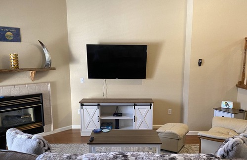 Billings Condo | Beautiful condo in quiet neighborhood