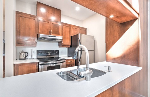 Griffintown Condo | Beautiful Condo in the heart of Montreal