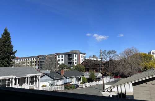 Walnut Creek Condo | Beautiful Condo In the heart of Walnut Creek/BART and downtown