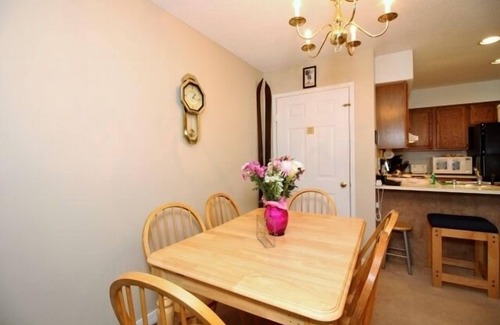 Killington Condo | Beautiful condo nestled slope side on Pico Mtn-walk to lift &ski back! 202
