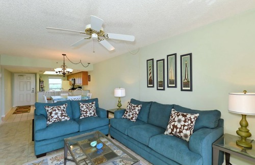Palmetto Apartment | Beautiful Condo "Point of View" Terra Ceia Bay Golf and Tennis Club