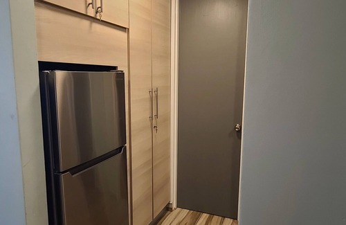Isla Verde Apartment | Beautiful condominium with an impecable view to the ocean and city avenues