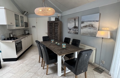 Julianadorp aan zee House | Beautiful cottage fireplace, dune view, quiet area, dog welcome