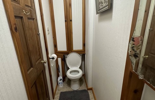 Huron Cottage | Beautiful Cottage in the Shadow of Cedar Point